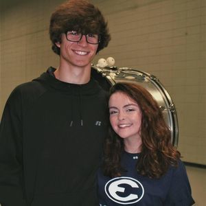 Meet your Posher, Mia